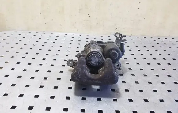 Mercedes-Benz B W246 W242 Rear brake caliper 32346033C