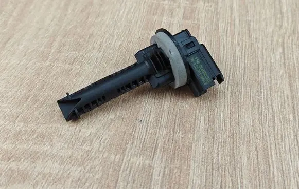 Volkswagen Amarok II Interior temperature sensor E1GH19C734AC
