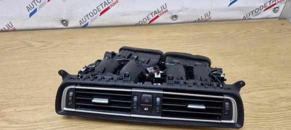 BMW 7 F01 F02 F03 F04 Dash center air vent grill 9115860