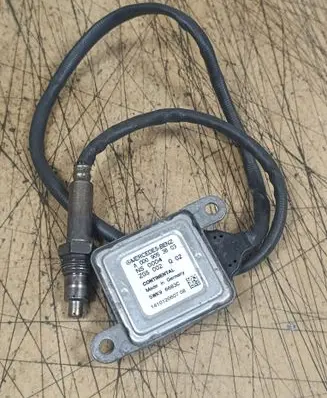 Mercedes-Benz C W204 Lambda probe sensor A0009053603