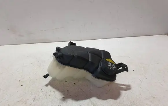 Volvo XC60 Coolant expansion tank/reservoir 6G918K218 D2L4A