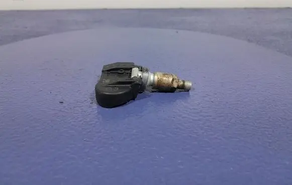 Alfa Romeo 33 Tire pressure sensor BDMC37140