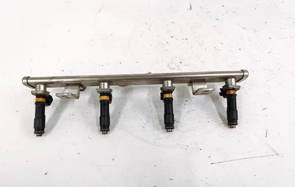 Jeep Cherokee Fuel injectors set 04627120AD 04593980AB 04627890AB