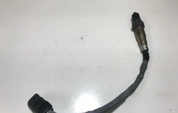 Mercedes-Benz ML W166 Lambda probe sensor 0065421718 0281004201