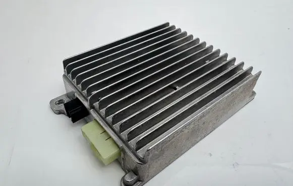 BMW X5 F15 Voltage converter/converter module 6817834 0452355973 8ES01010513