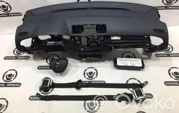 Skoda Fabia Mk3 (NJ) Dashboard 6V1857009R 6V1857009P 6V0807201AF