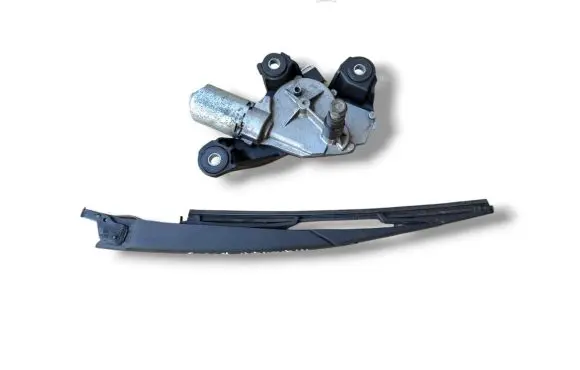 Nissan Qashqai Rear window wiper motor 0390201820 28710-JD000