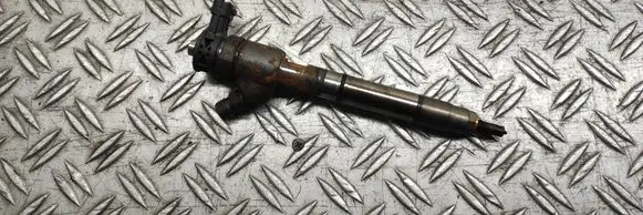 Hyundai i40 Fuel injector 338002A800