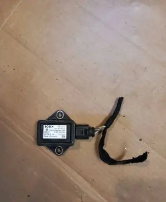 Audi A4 S4 B6 8E 8H ESP acceleration yaw rate sensor 8E0907637A 0265005245 0013513