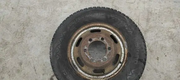 Iveco Daily 4th gen R16 steel rim