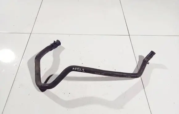 Peugeot 308 Engine coolant pipe/hose