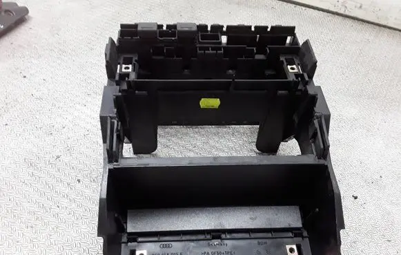 Audi A4 S4 B7 8E 8H Other dashboard part 8E0858005E