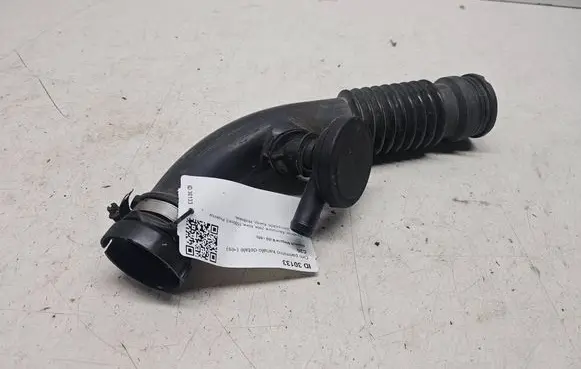 Renault Megane II Air intake duct part 8200218988