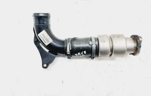 Volvo S60 Intercooler hose/pipe AV616C750AE