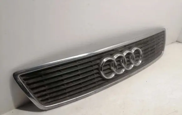 Audi A8 S8 D2 4D Front grill 4D0853651B