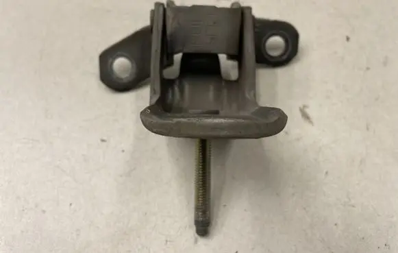Ford Fiesta Front door upper hinge