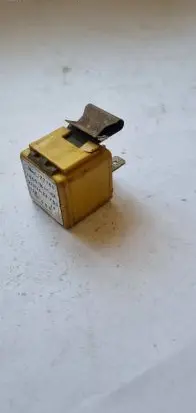 Ford Mondeo MK II Other relay 85GG11400EA V23134E4X50 77180