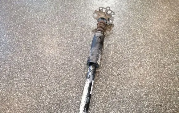 Opel Corsa E Rear shock absorber/damper 13398342