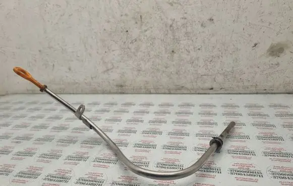Audi A4 S4 B5 8D Oil level dip stick 078115630J 078115611K