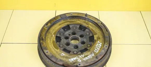 Opel Meriva B Dual mass flywheel 55573012 28SP22