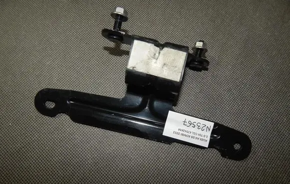 Audi A4 S4 B8 8K Engine coolant pipe/hose 8K0819263B