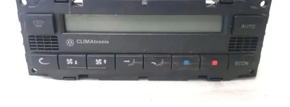 Volkswagen PASSAT B5.5 Air conditioner control unit module 3B1907044K