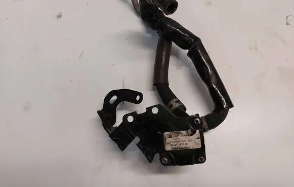 Peugeot 308 Electric auxiliary coolant/water pump 704906030 9806790780