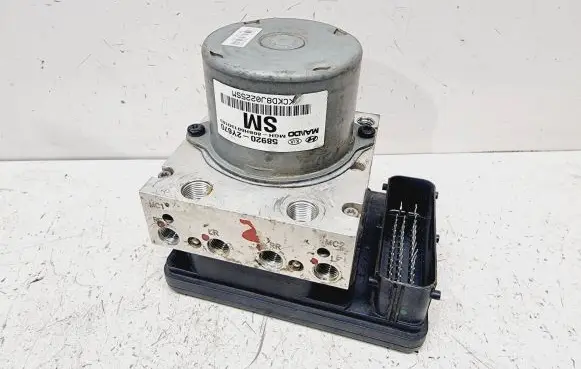 Hyundai ix35 ABS Pump 589202Y670
