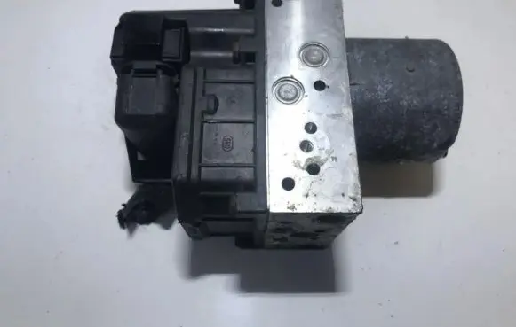 Alfa Romeo 147 ABS Pump 0265224061 46811818
