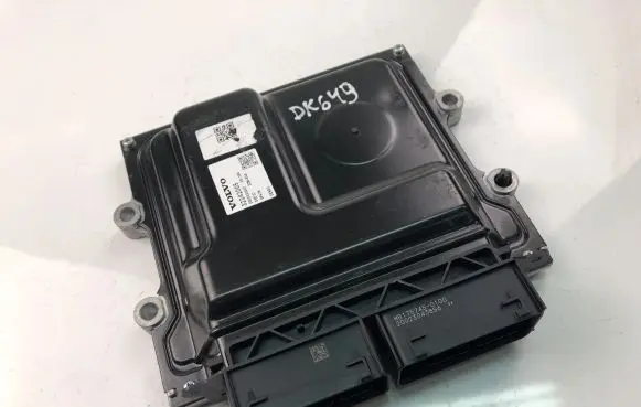 Volvo S90, V90 Engine control unit/module ECU 32242005