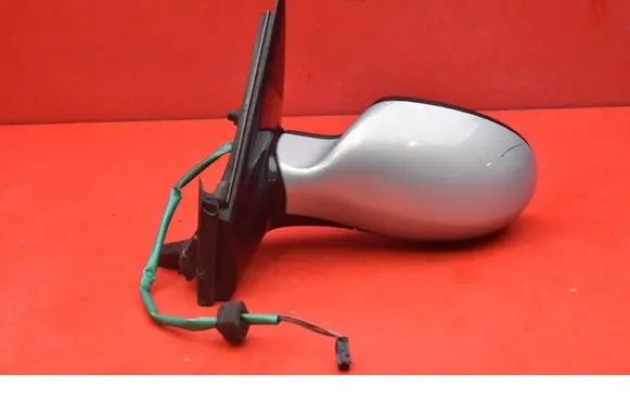 Citroen C5 Front door electric wing mirror 019013