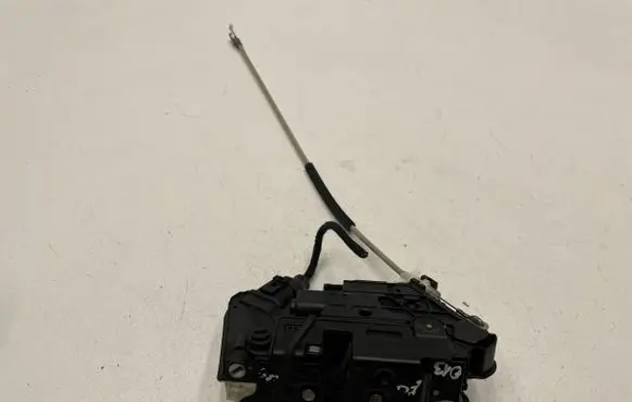 Seat Ibiza IV (6J,6P) Rear door lock