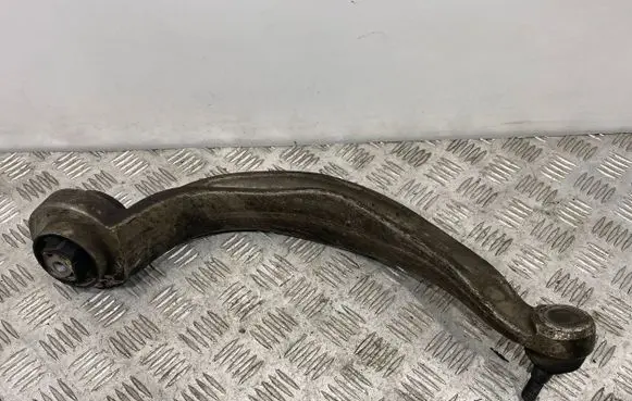 Front lower control arm/wishbone