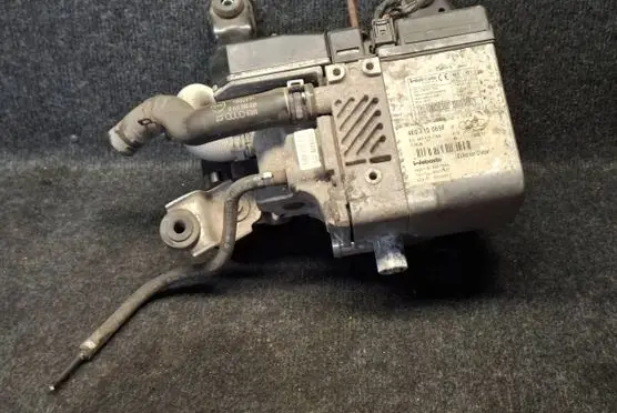 Audi A8 S8 D3 4E Auxiliary pre-heater (Webasto) 4E0815069F 4E0910105A