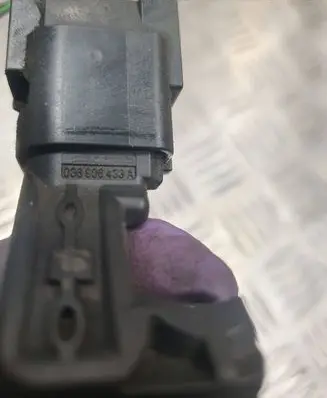 Camshaft position sensor