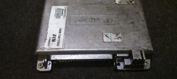 Renault 19 Engine control unit/module HOM7700731802 S100811102D