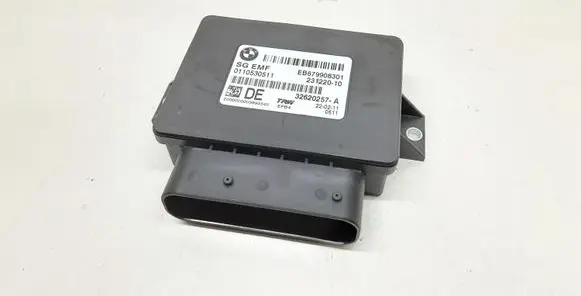 BMW 5 F10 F11 Hand brake control module 32620257