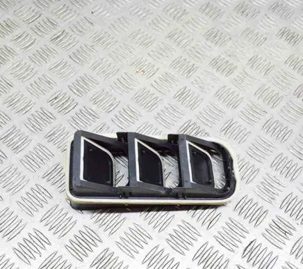 Opel Grandland X Quarter panel pressure vent 9678565780