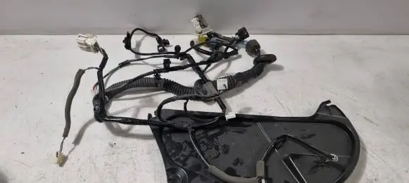 Subaru Outback (BS) Front door wiring loom 81821AN02A C17010065