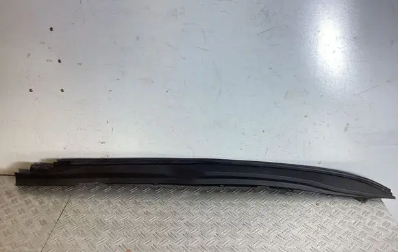 Lexus LS 460 - 600H Fender end trim 5380850020 5382650040