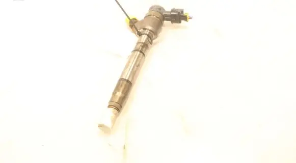 Hyundai i40 Fuel injector 0445110589