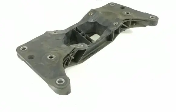 BMW 6 F12 F13 Gearbox mount 6788568