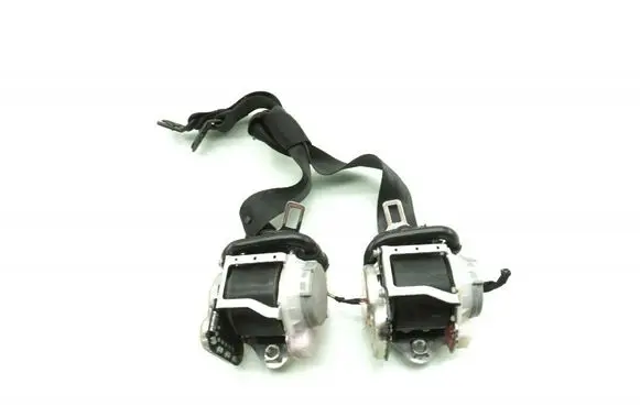 Skoda Octavia Mk3 (5E) Front seatbelt 5E0857701