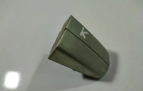 Ford Focus C-MAX Loading door cover/cap 