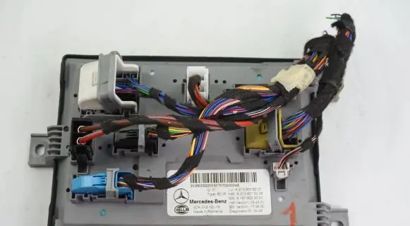 Mercedes-Benz E W213 SAM control unit 5DK013121 A2139005220 A2139015206