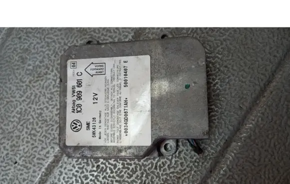 Skoda Fabia Mk1 (6Y) Airbag deployment crash/impact sensor
