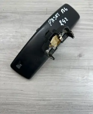 Volkswagen PASSAT B6 Rear view mirror (interior) E11015625