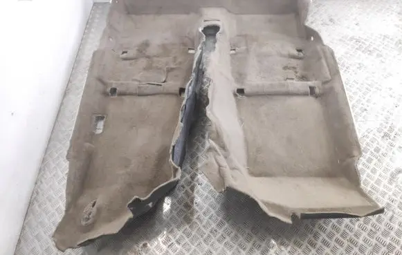 Honda Legend III KA9 Front floor carpet liner SZ30000 YR168