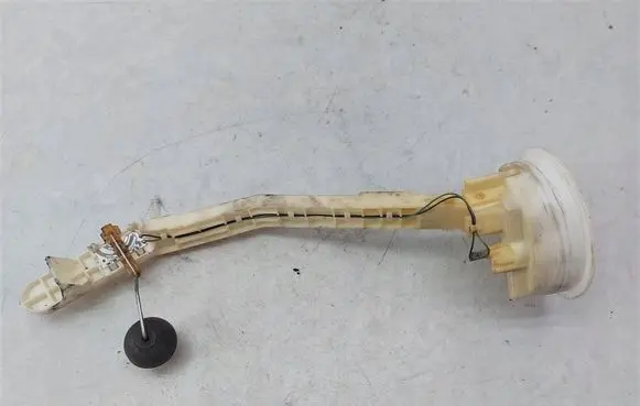 Audi A8 S8 D2 4D Fuel level sensor 4D0919051B
