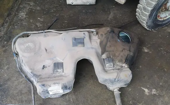 Jaguar XF X250 Fuel tank 9x239k007eh